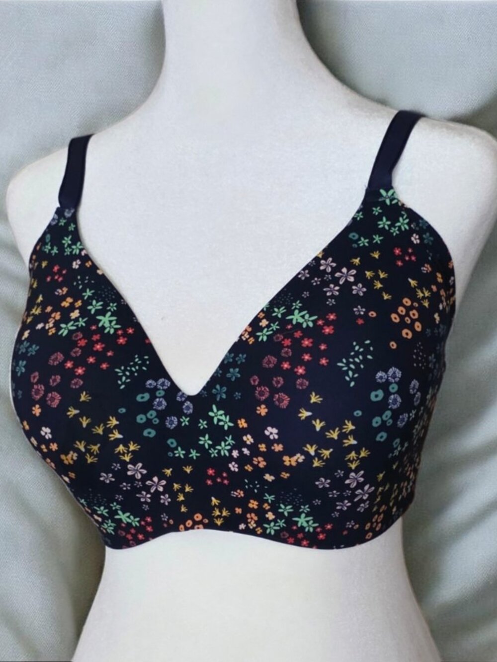 NWOT KNIX (7+) (36DDD) WINGWOMAN Wireless Countour Ltd Edition "WILDFLOWER"